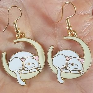 Sailor Moon Artemis Kitty Cat Earrings
